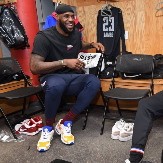 乌可能成 乌可能成