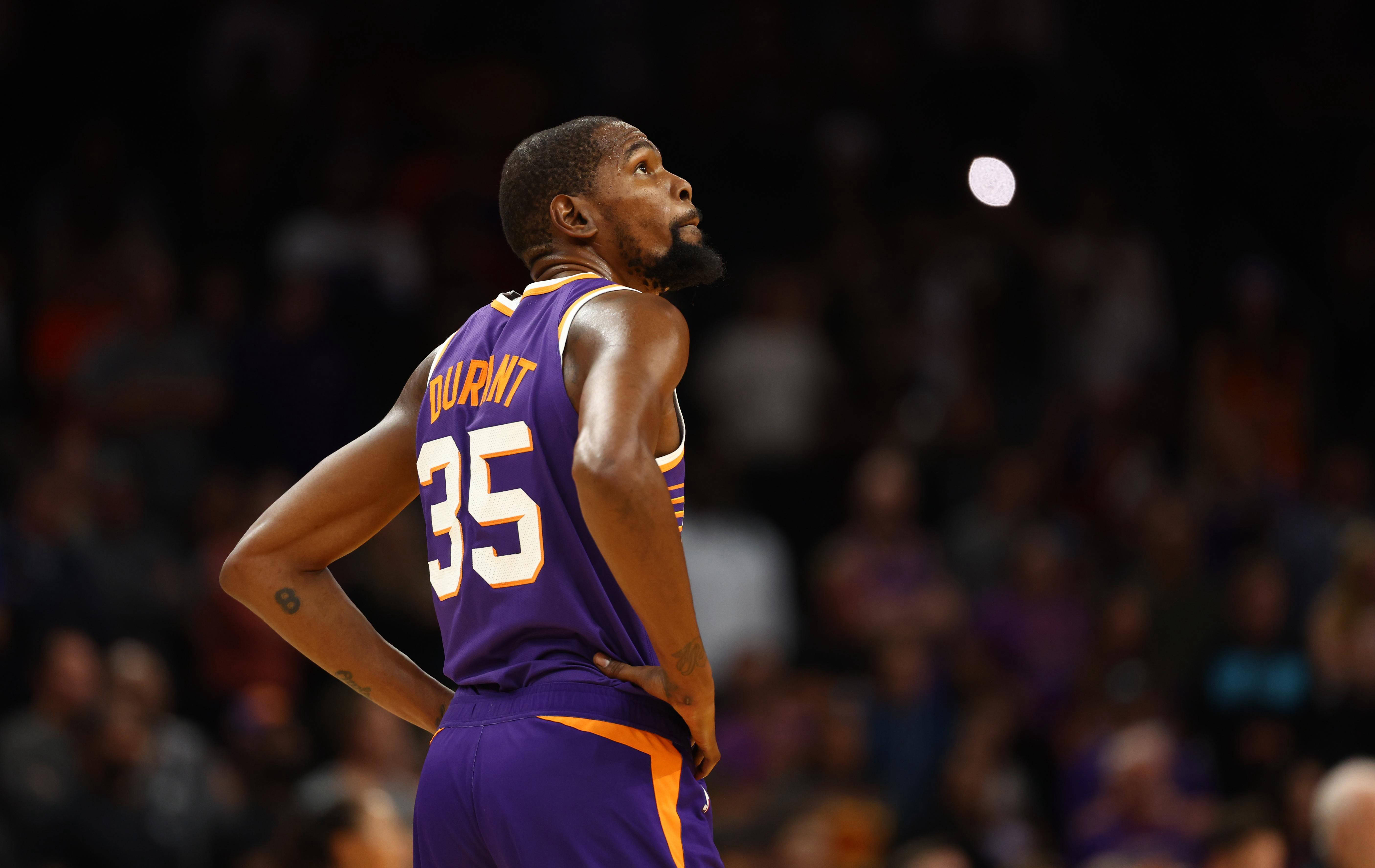 皮球越过门 皮球越过门